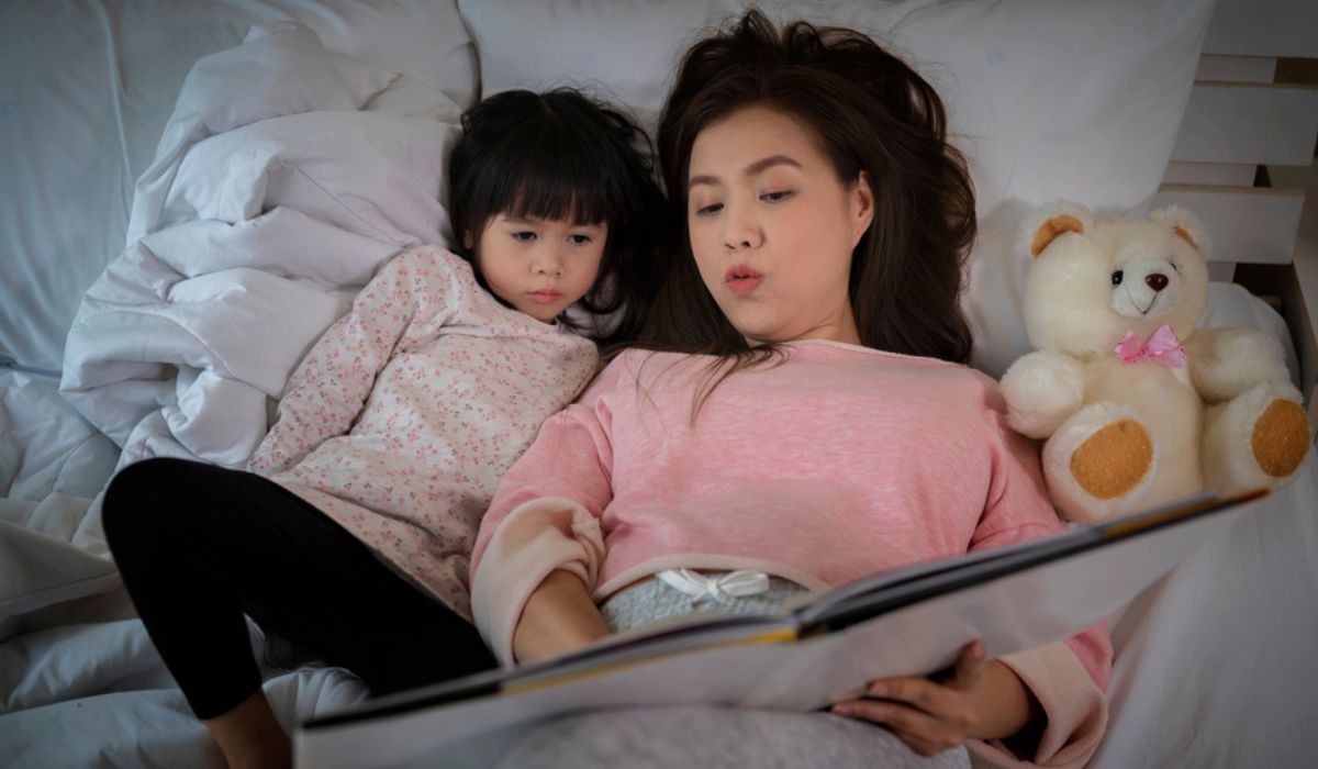 Bagaimana Dongeng Sebelum Tidur Membantu Anak Mengatasi Takut Gelap?